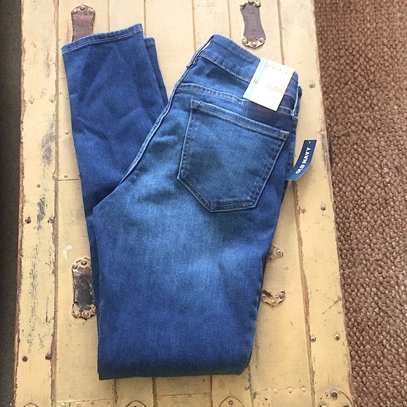 NWT OLD NAVY ROCKSTAR BOHO DISTRESSED JEANS 6 - Picture 2 of 9